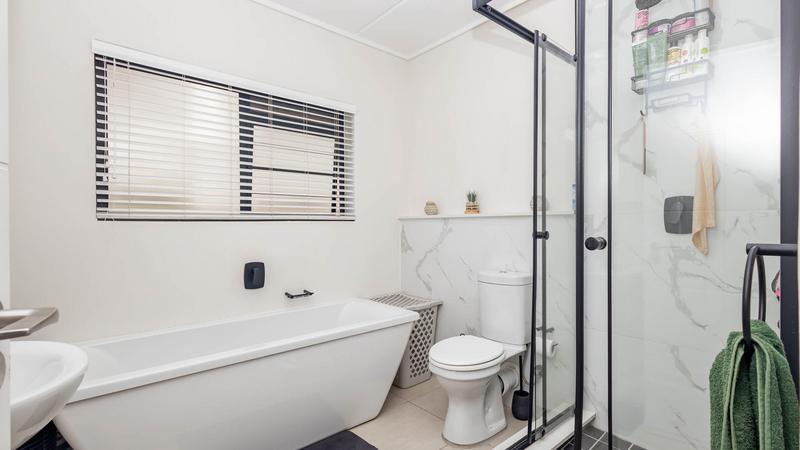 3 Bedroom Property for Sale in Richwood Western Cape